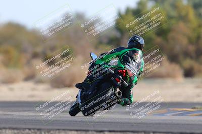 media/Dec-18-2022-SoCal Trackdays (Sun) [[8099a50955]]/Turn 7 Backside (1125am)/